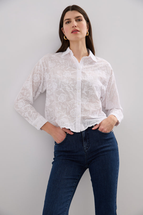 Oversized cropped blouse embroidered
