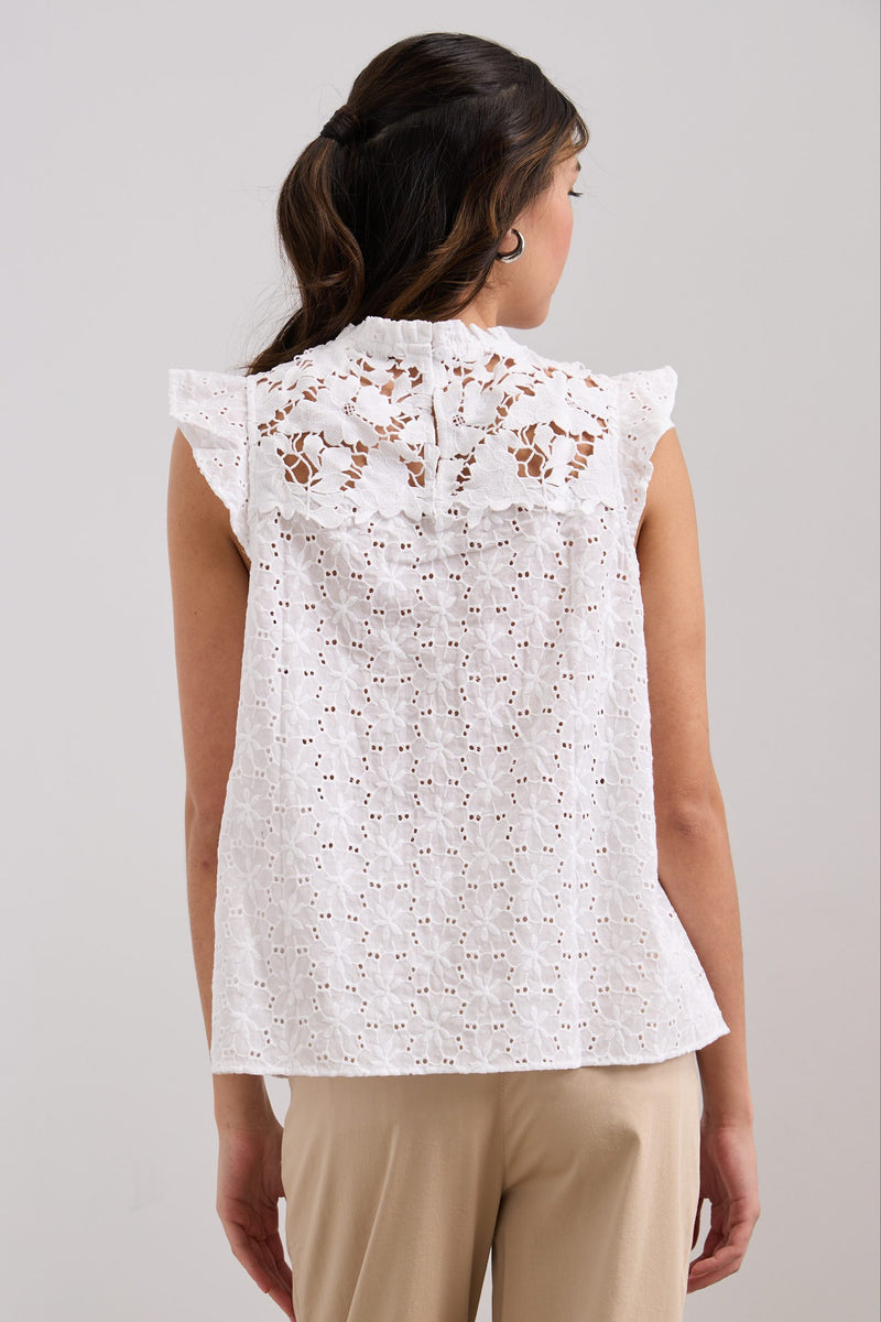 Lace sleeveless blouse