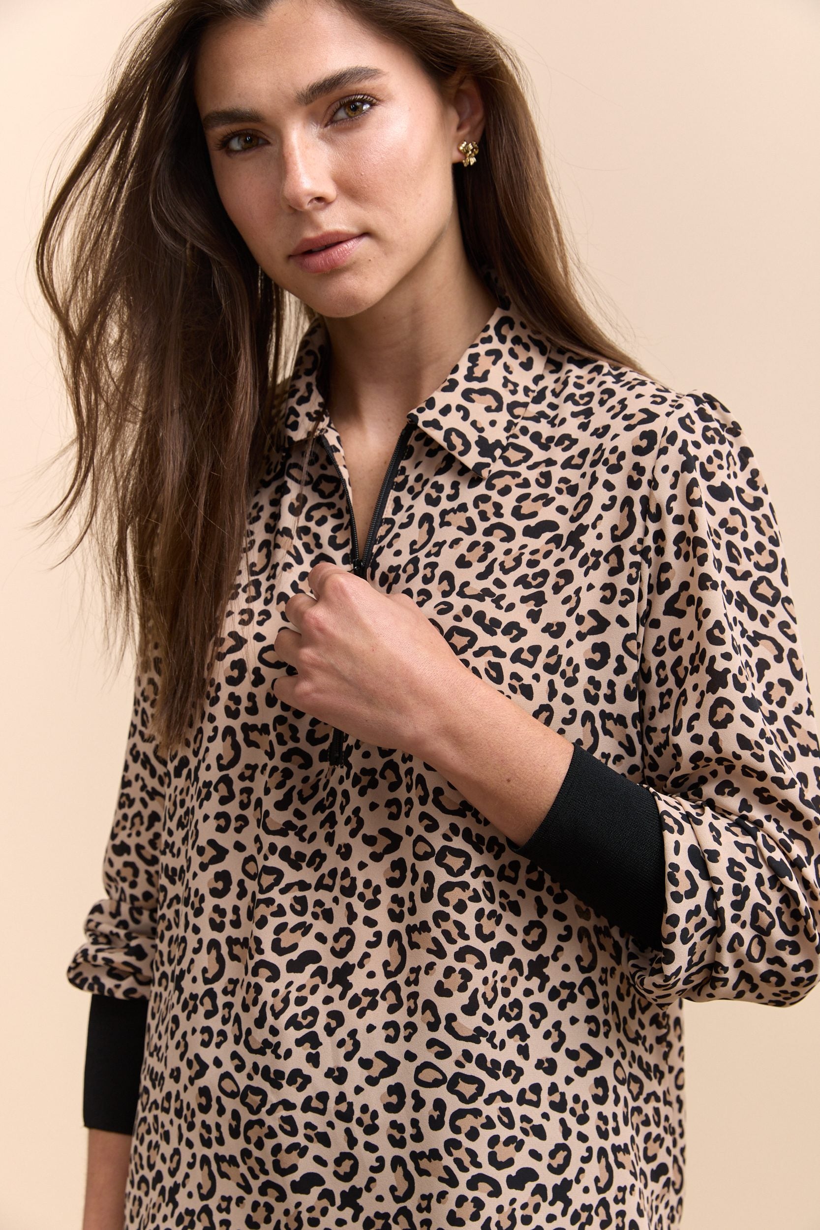 Blouse à imprimé leopard avec zip