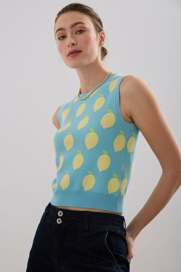 Crop sleeveless knit sweater with lemon pattern