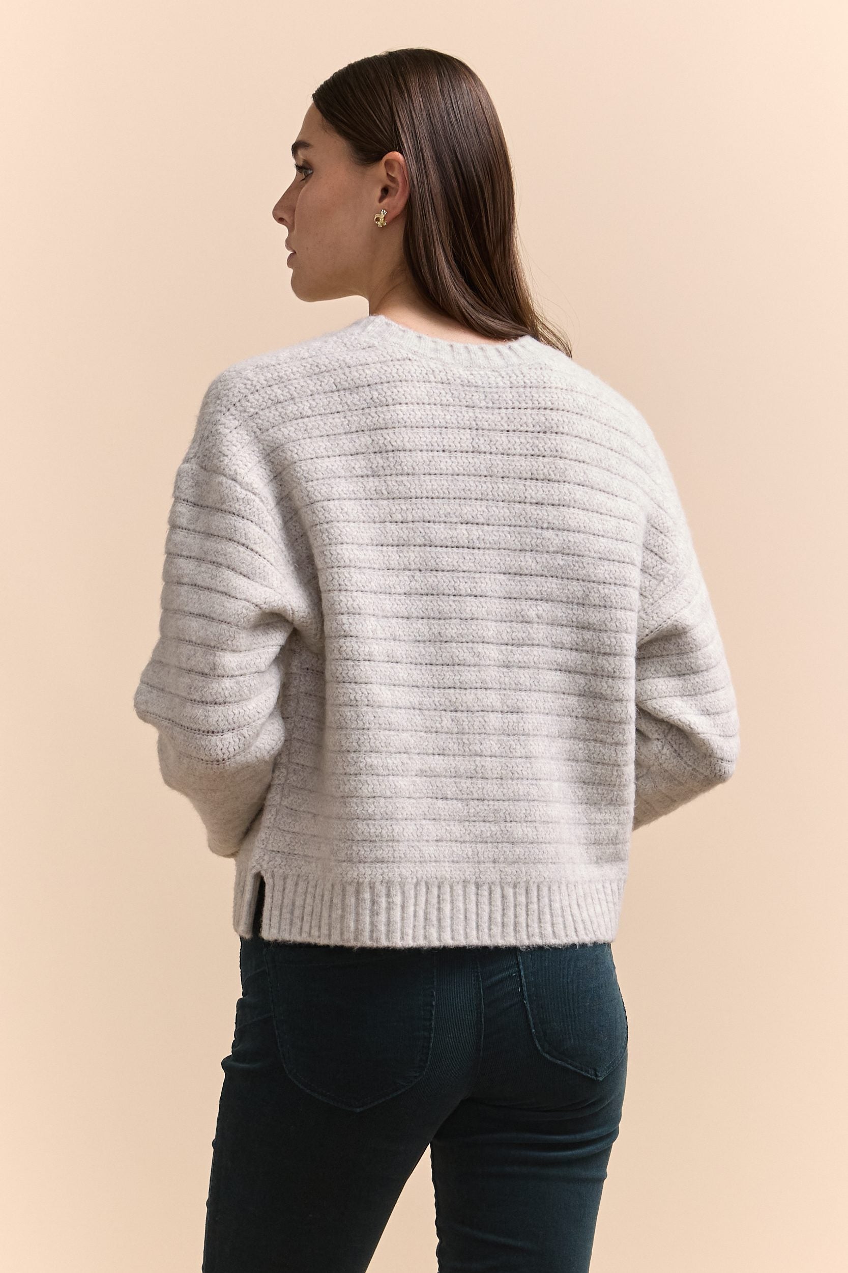 Pull en pointelle à col rond