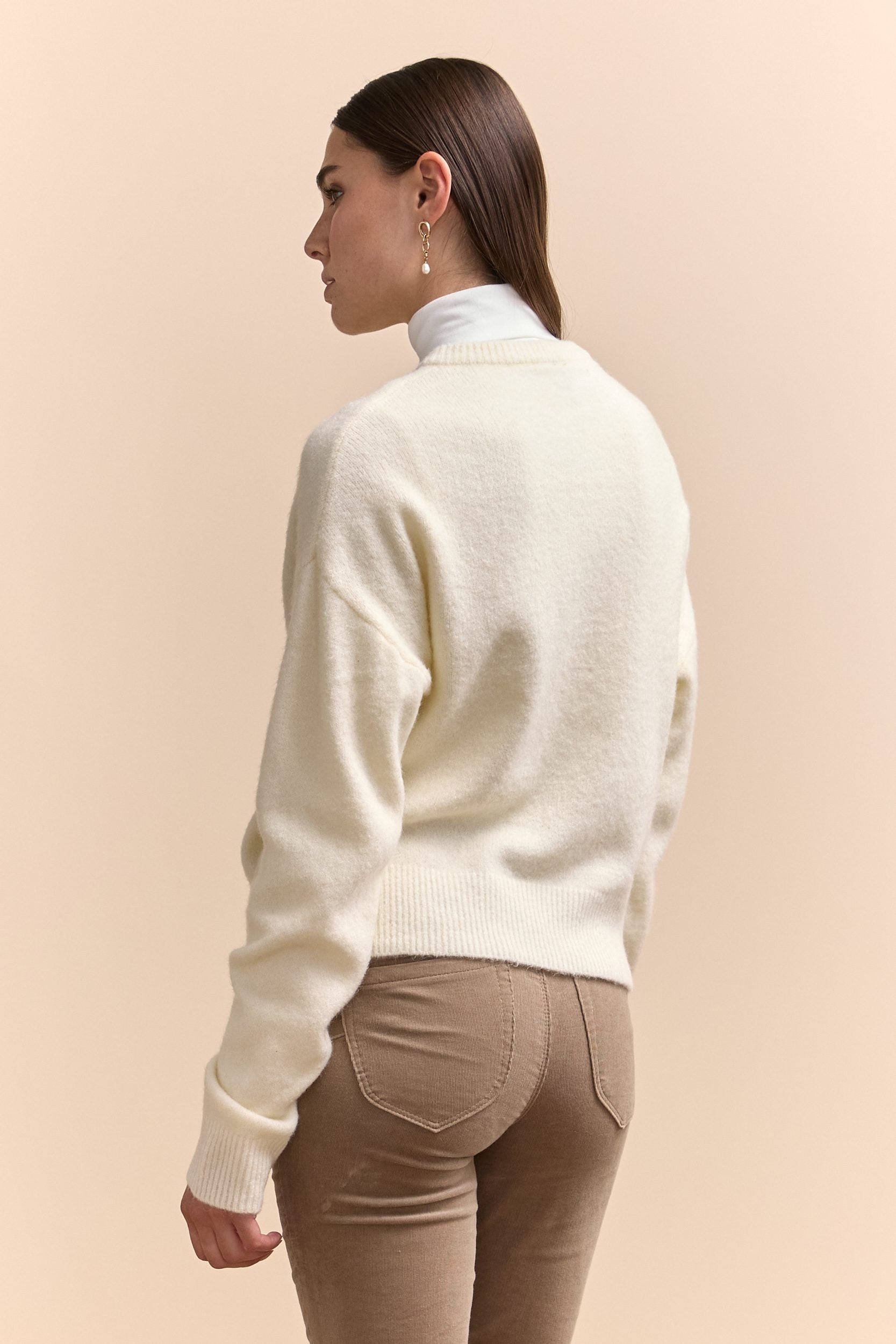 Pull col rond avec zip devant