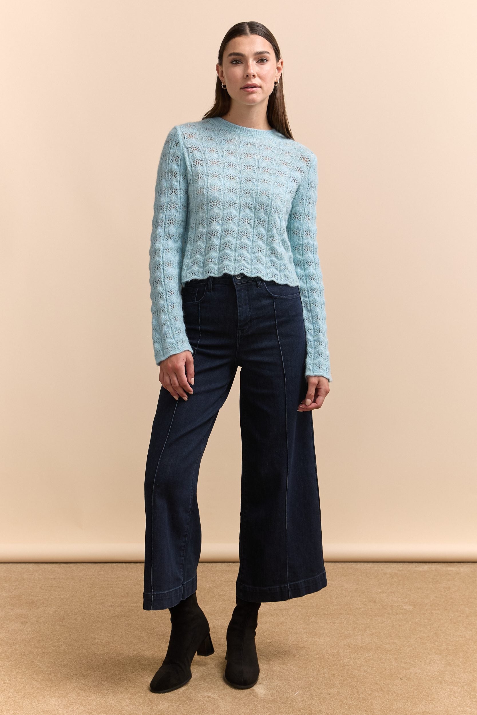 Jean écourté jambe large à taille haute