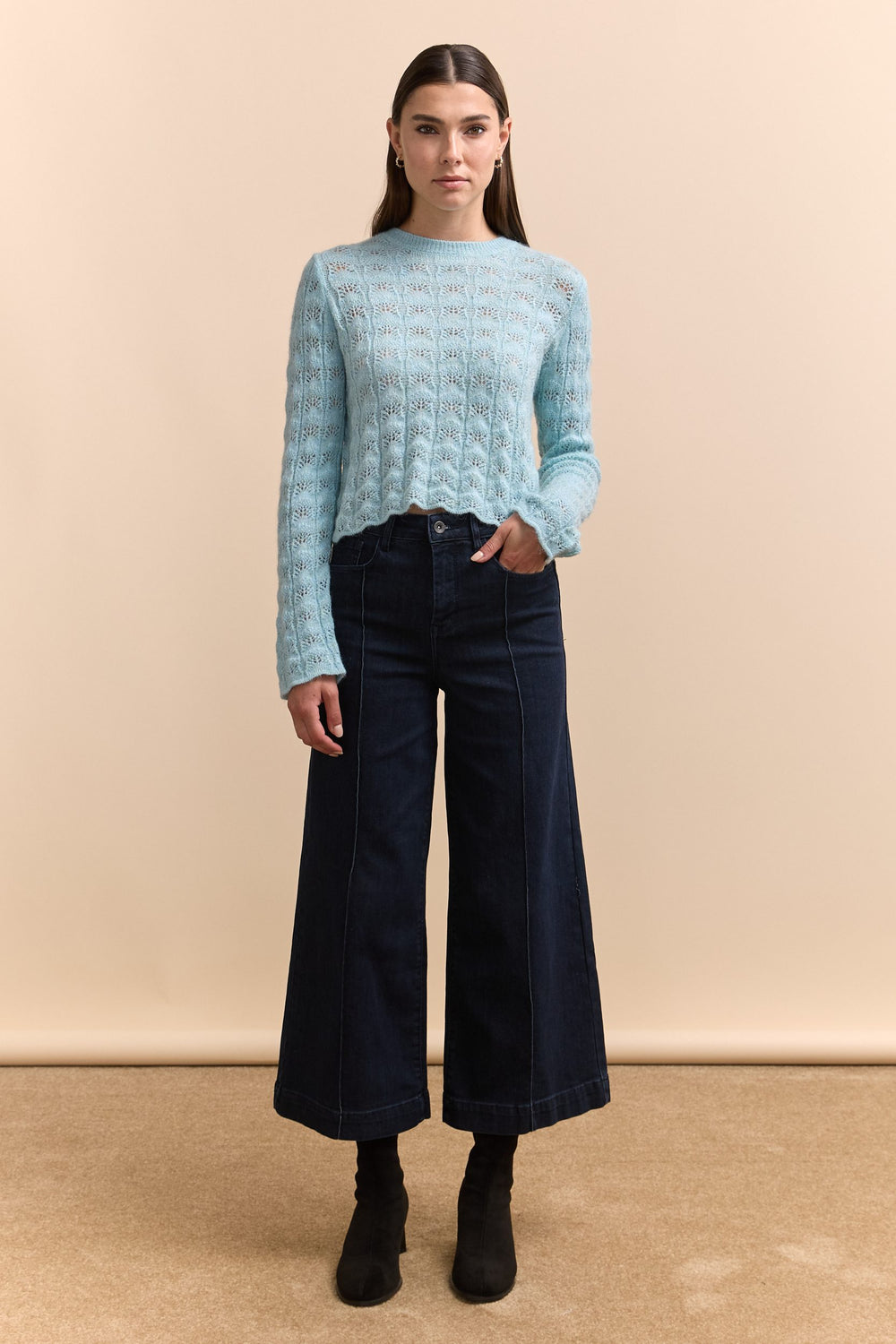 Jean écourté jambe large à taille haute