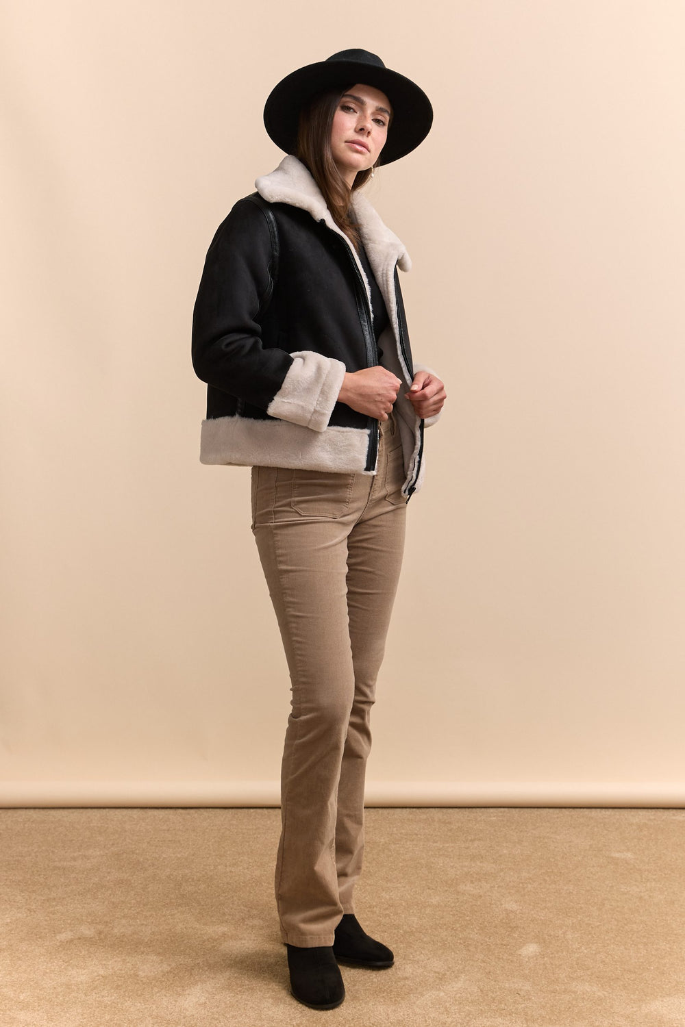 Manteau en faux mouton renversé