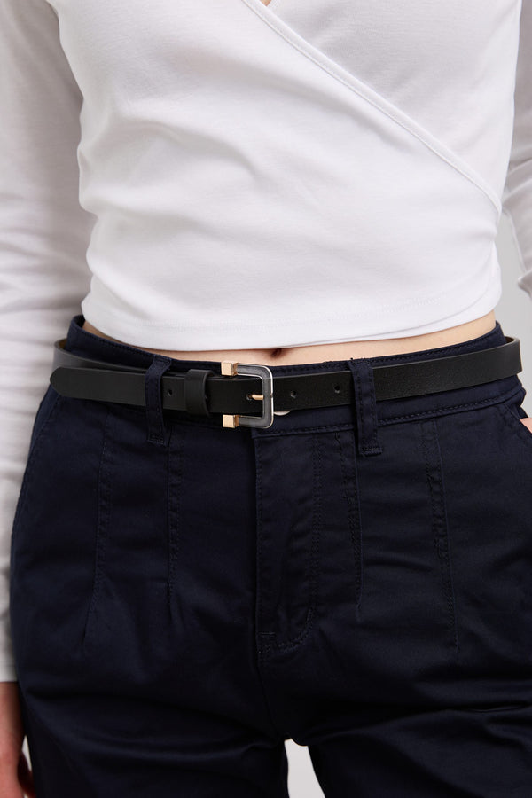 Belt with clear buckle
