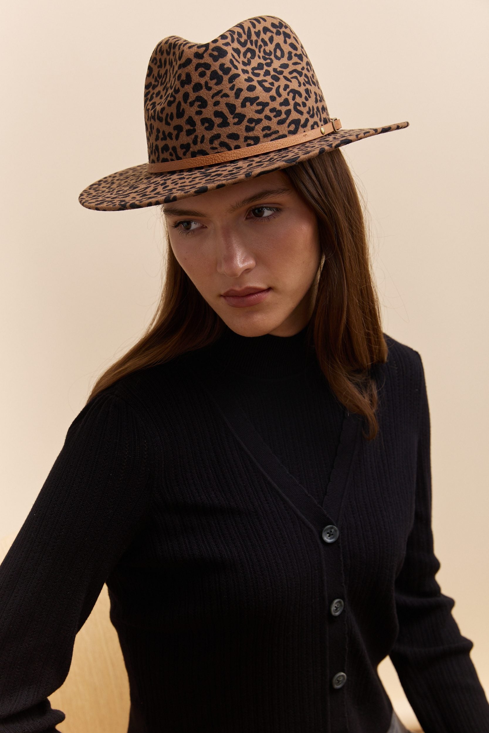 Chapeau motif leopard