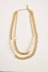 Chunky chain necklace with pearls