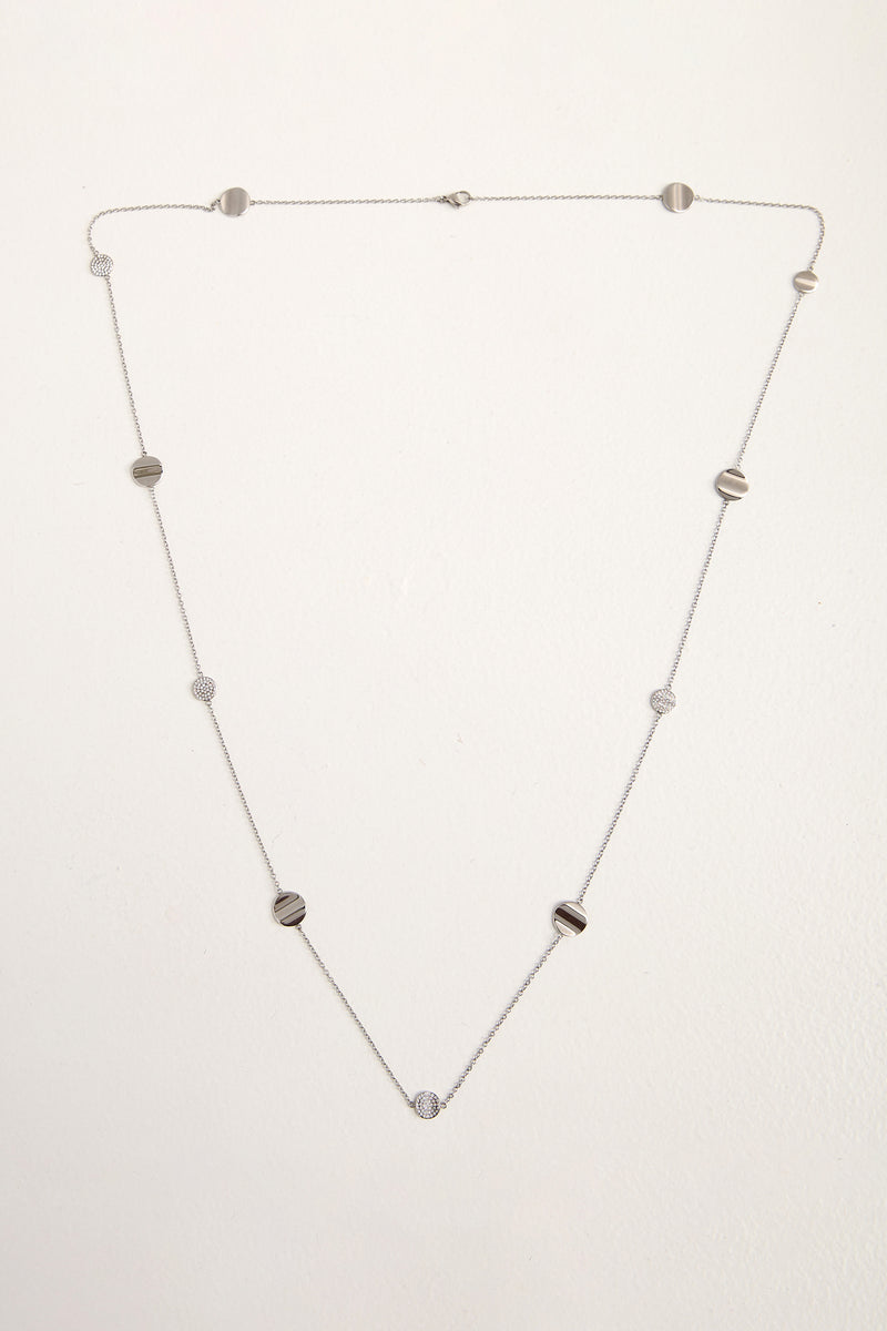 Long necklace with crystals