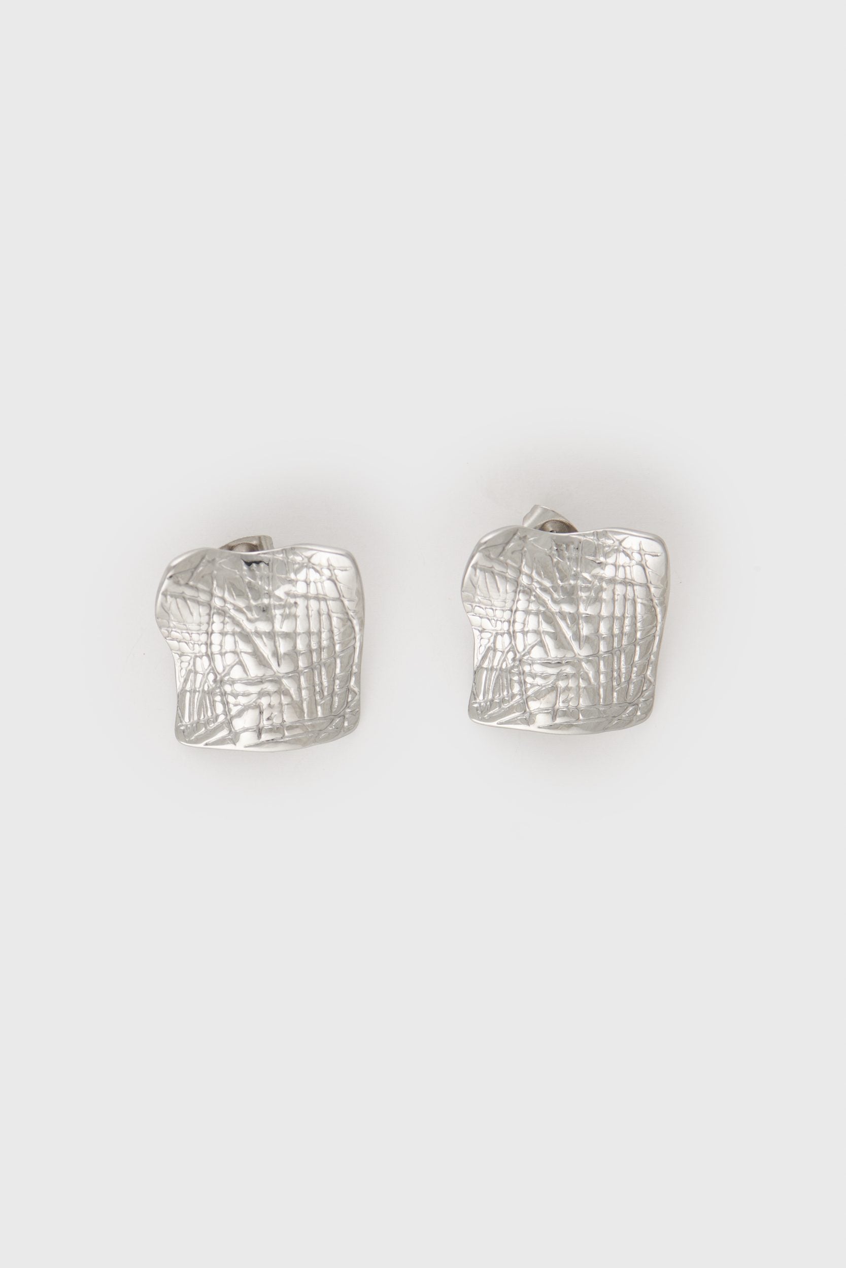 Textured square earrings