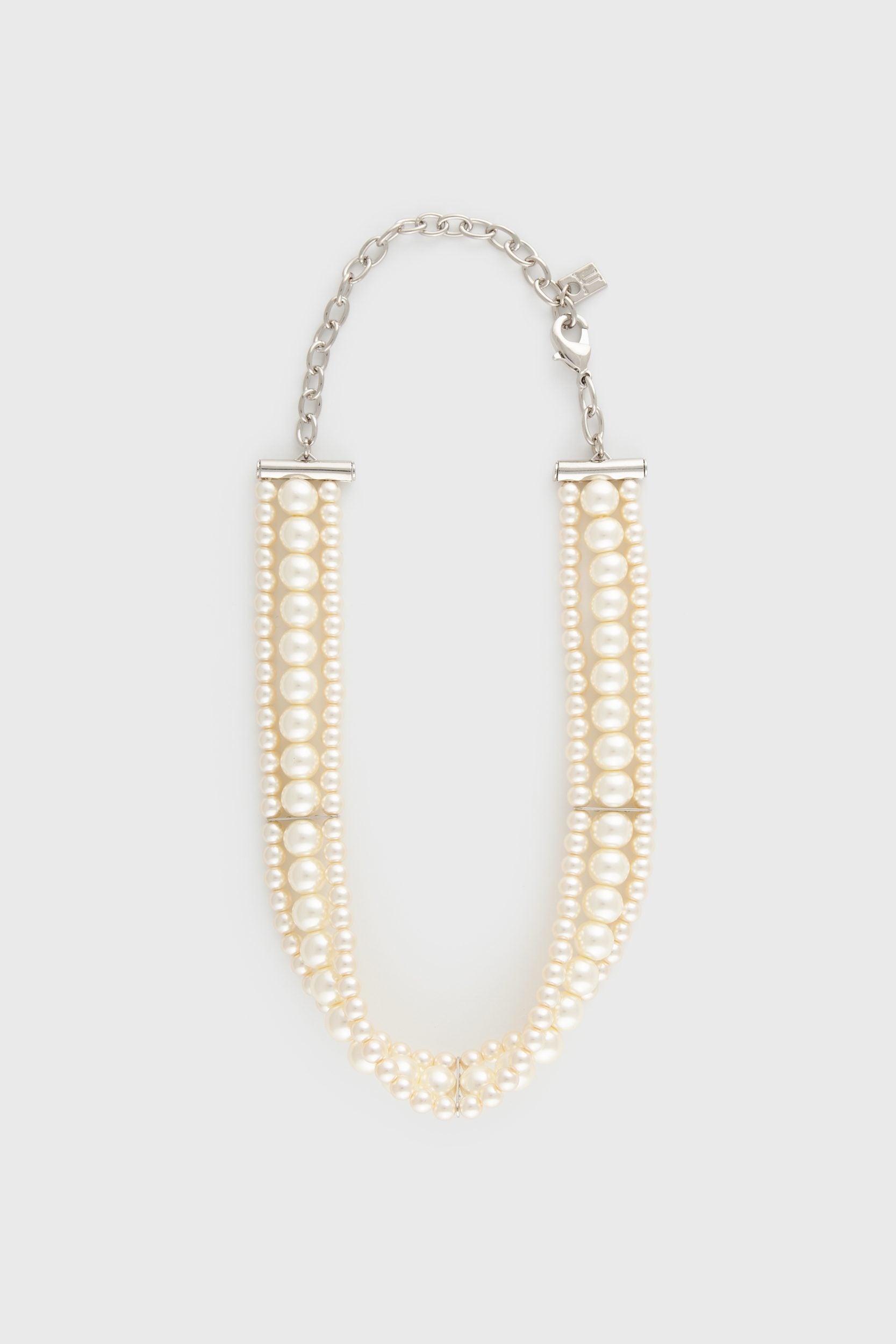 Pearl necklace