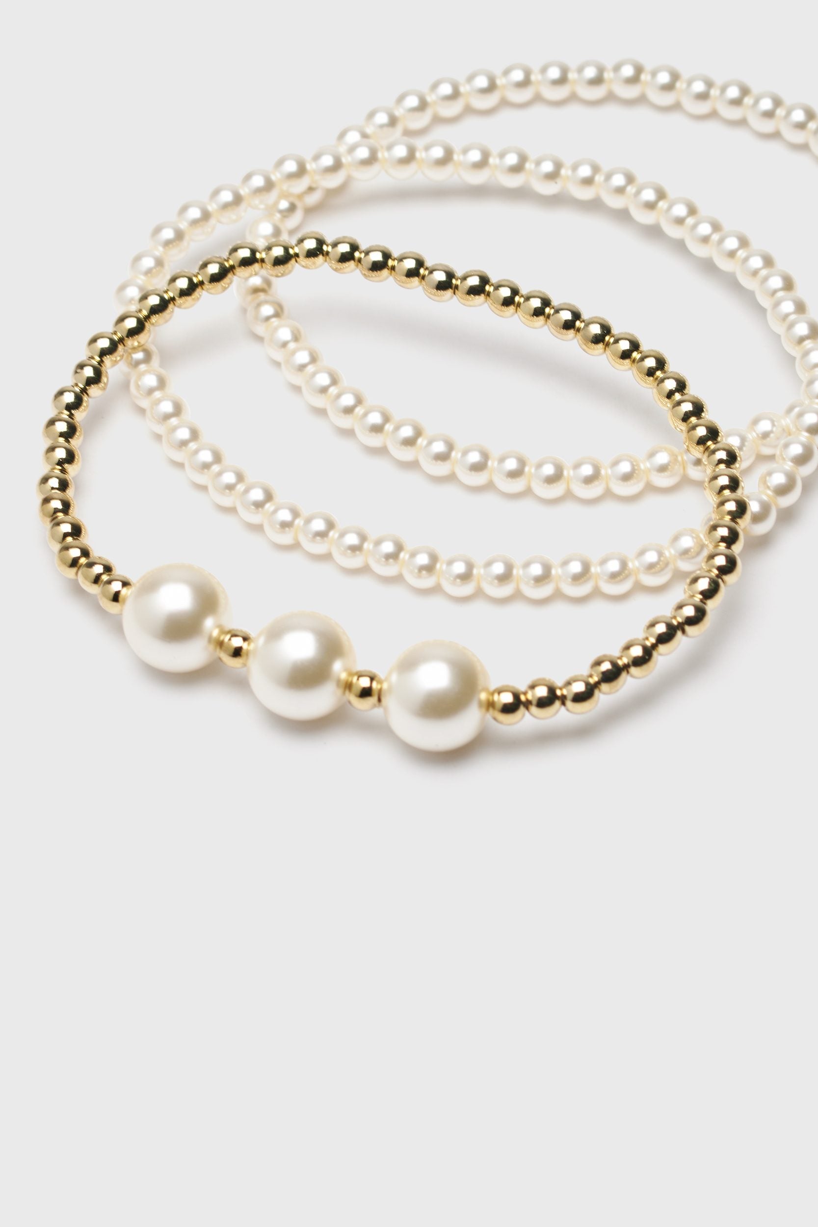 Pearl bracelet