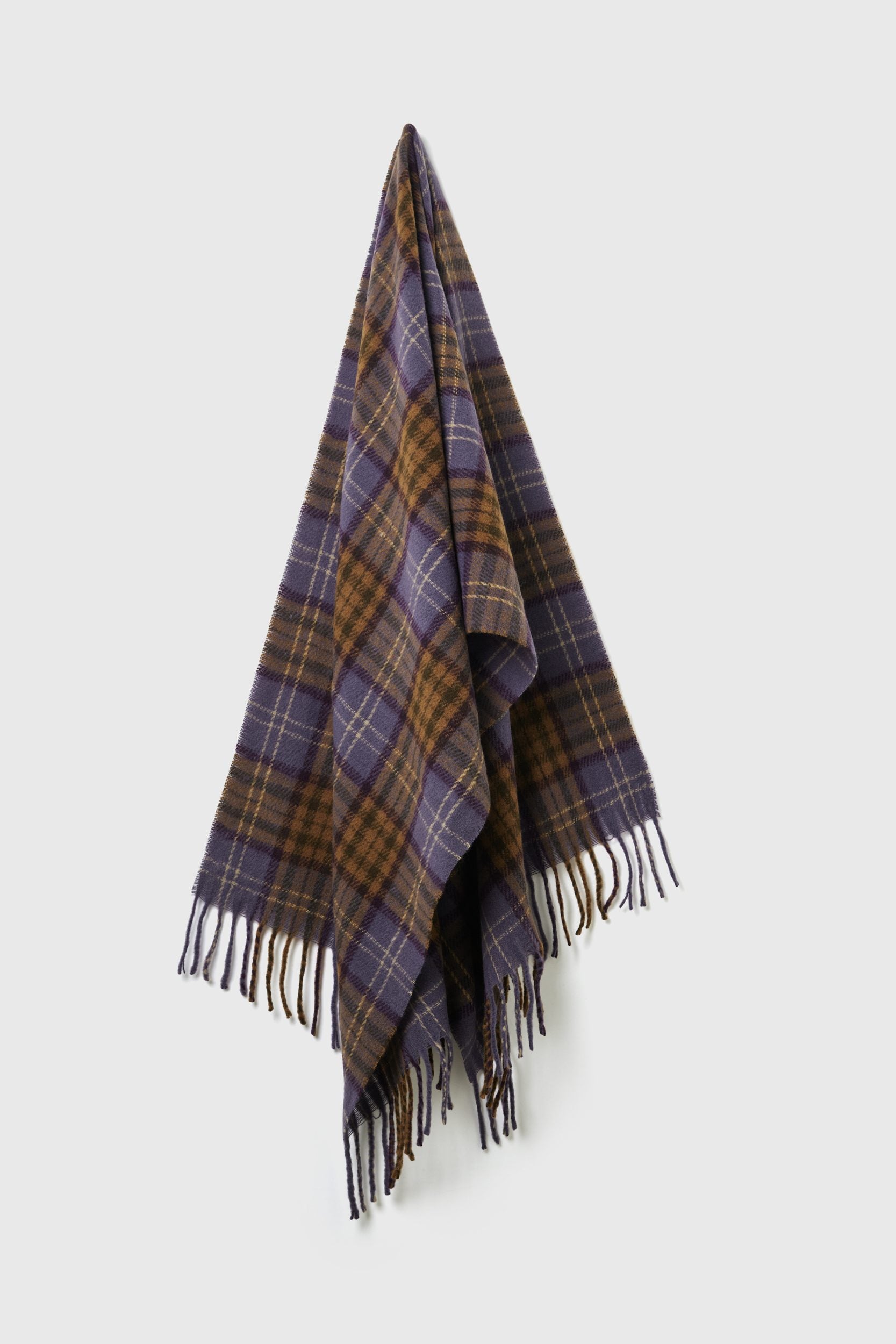 Plaid scarf