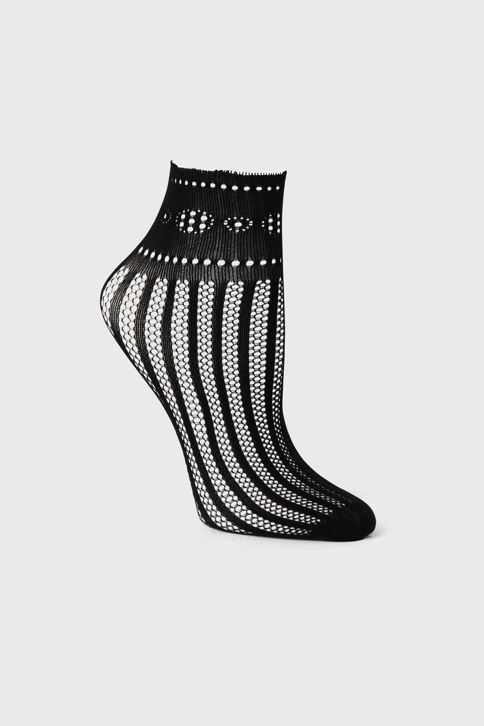 Fishnet socks with stripes