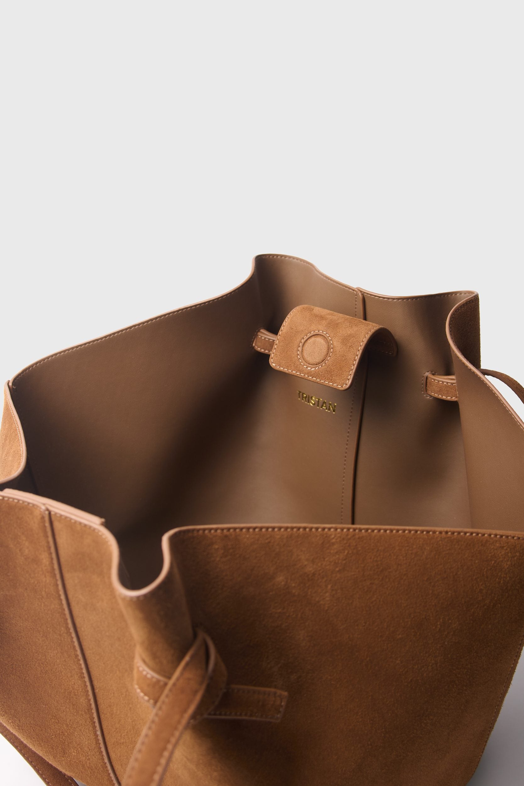 Sac en suède