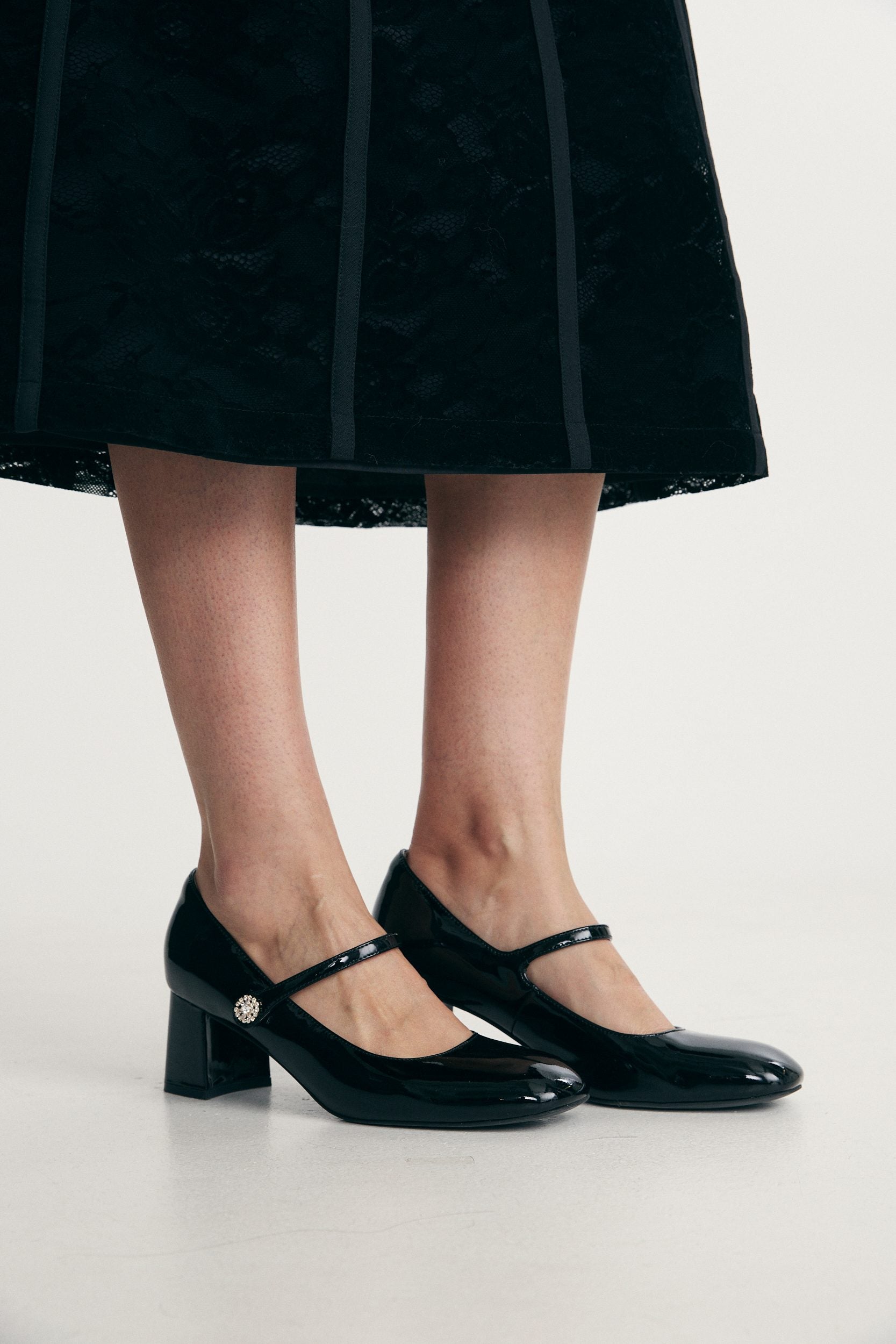 Talon en cuir vernis