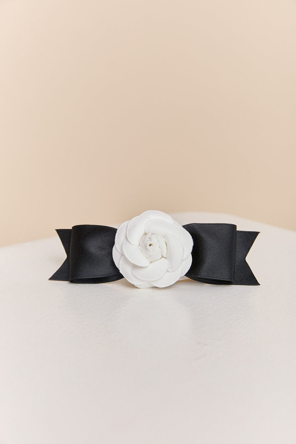 Flower bow hair clip