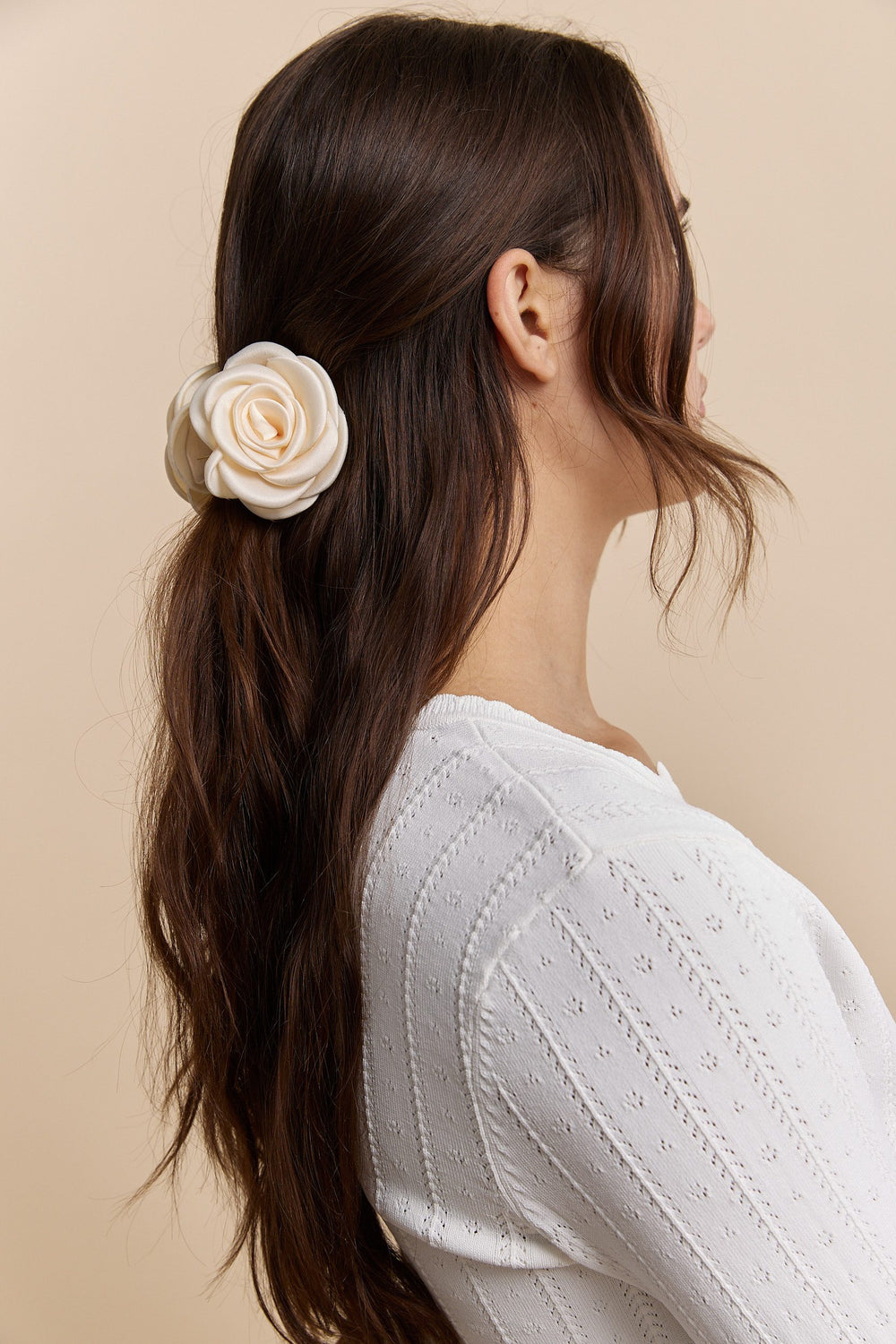 Flower-shaped hair clip
