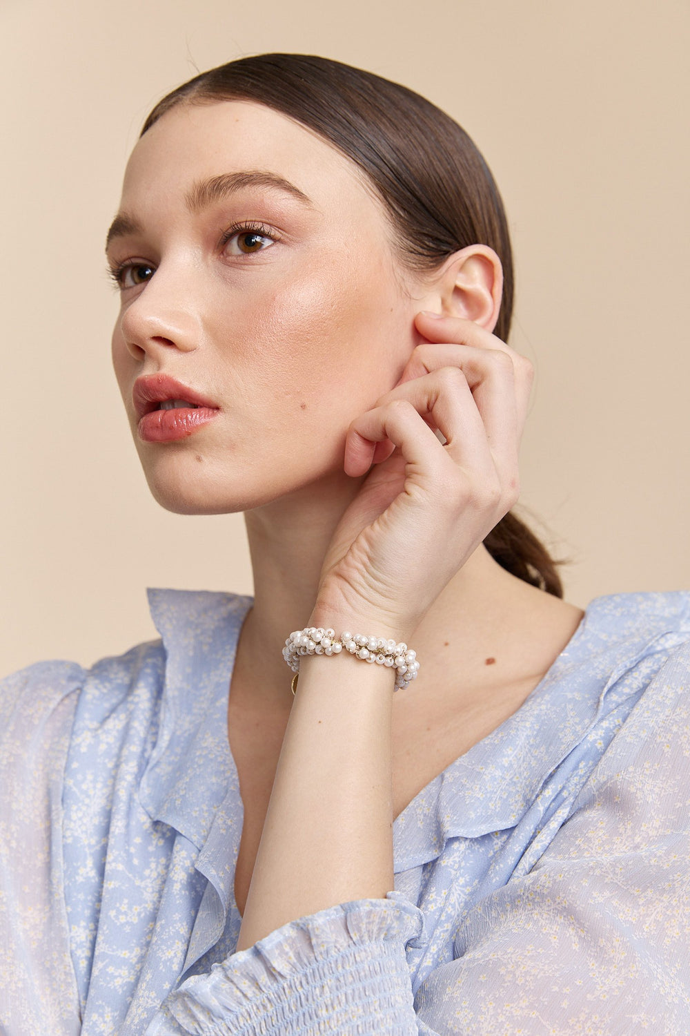 Élastique à cheveux en perles