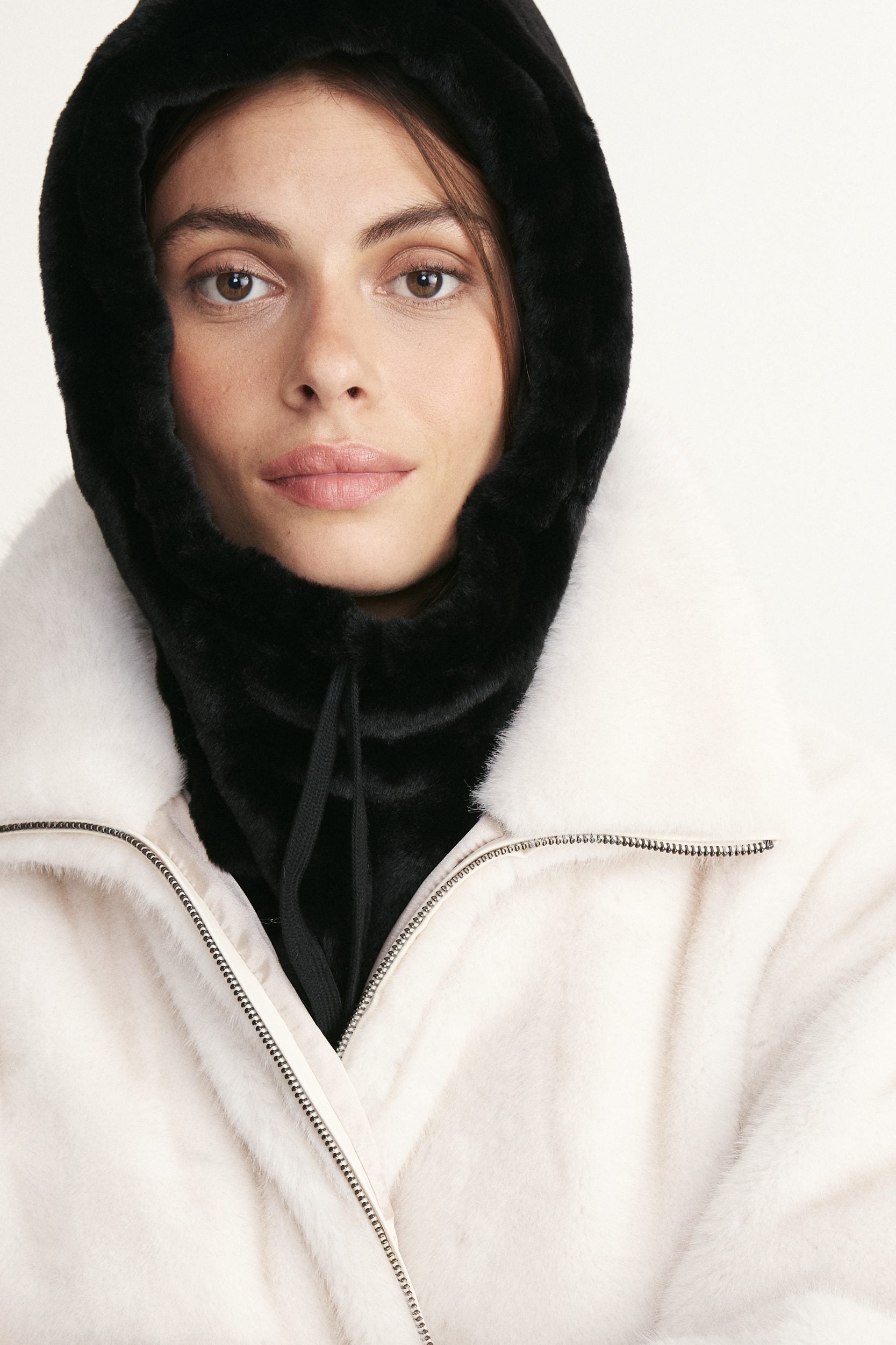 Fausse fourrure balaclava