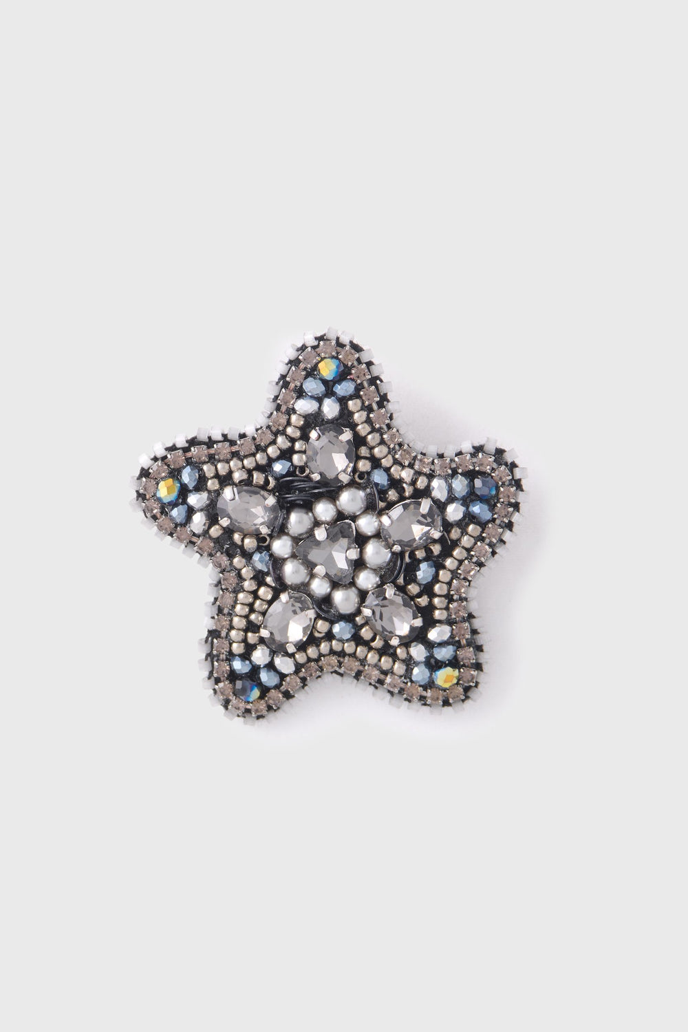 Star shaped broche