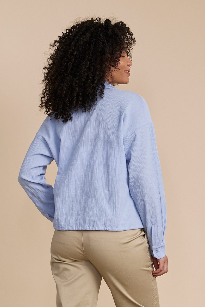 Shirt with drawstring