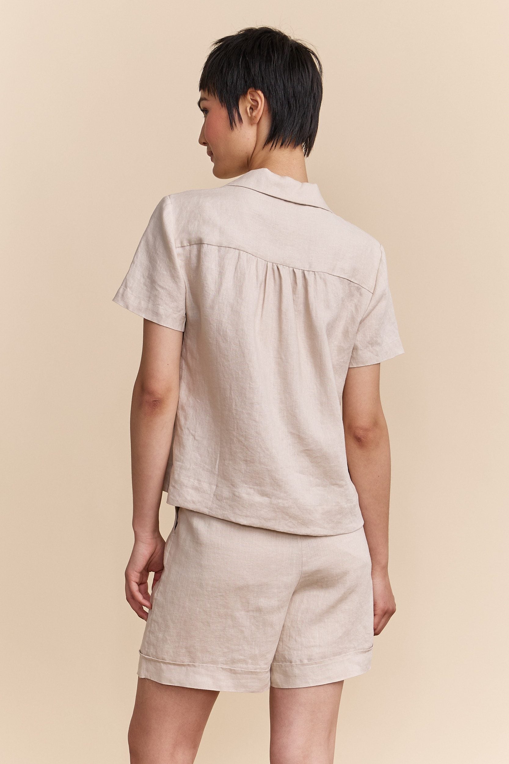 Short sleeve linen shirt