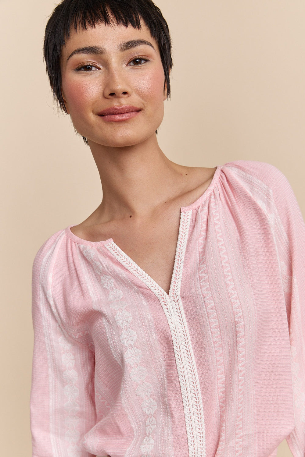 Blouse avec détails de broderie