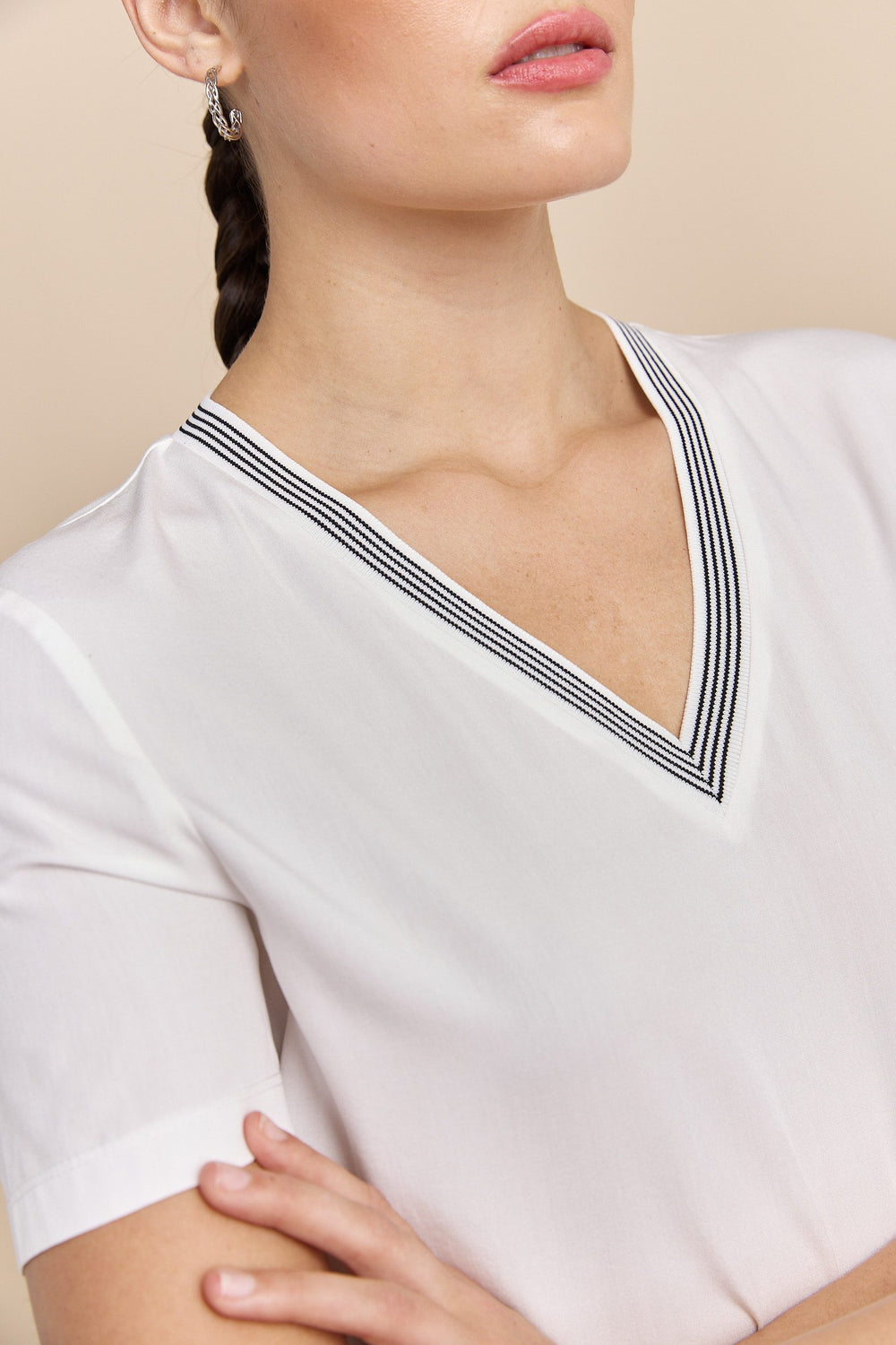 Short-sleeve top with jersey back