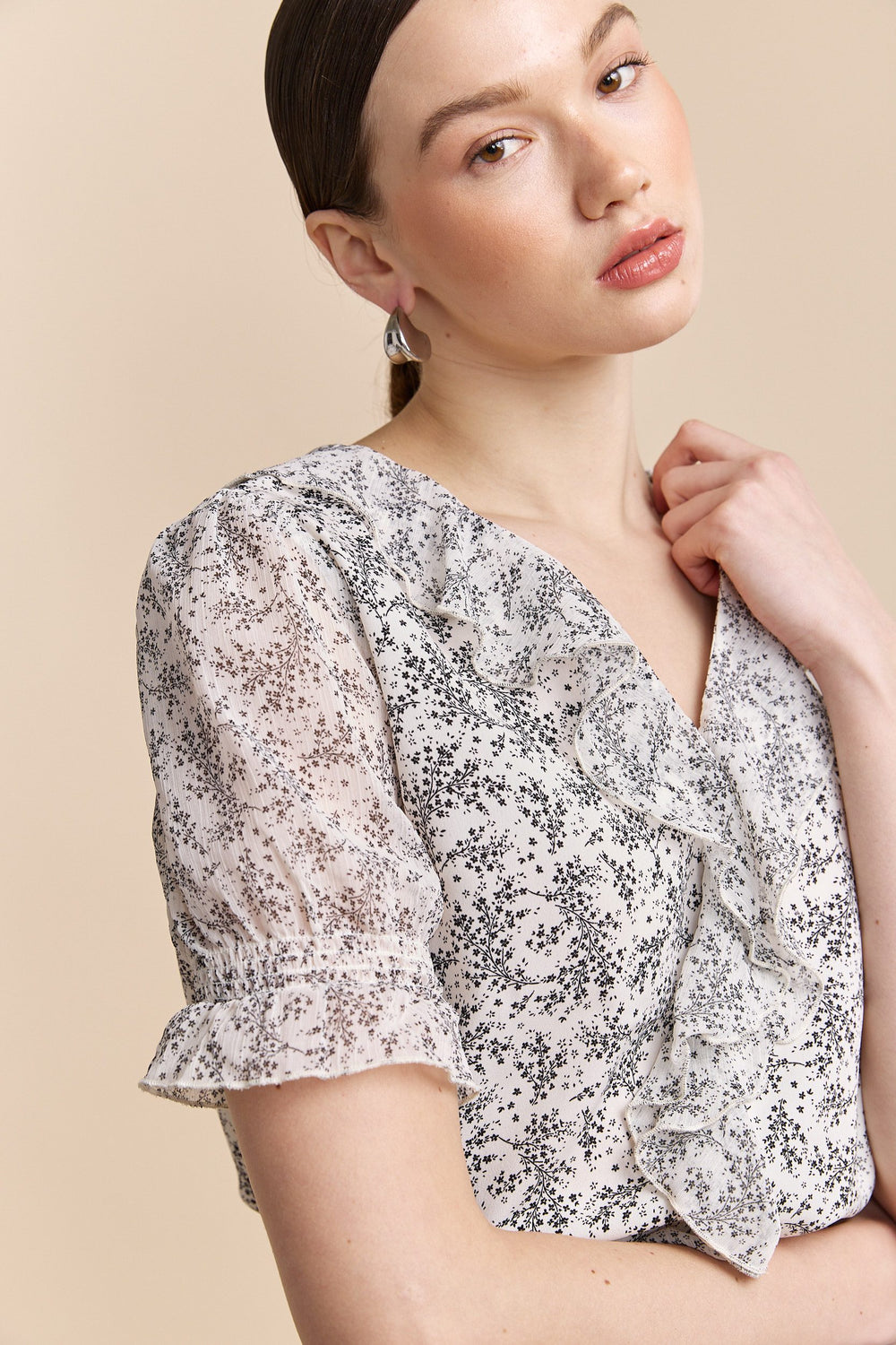 Blouse à imprimé floral avec volants