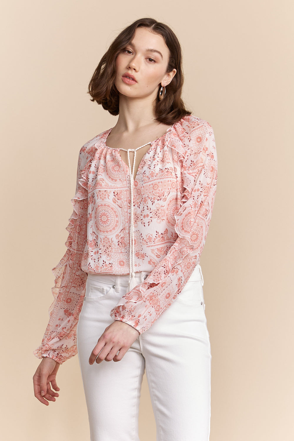 Blouse imprimée avec volants et cordon