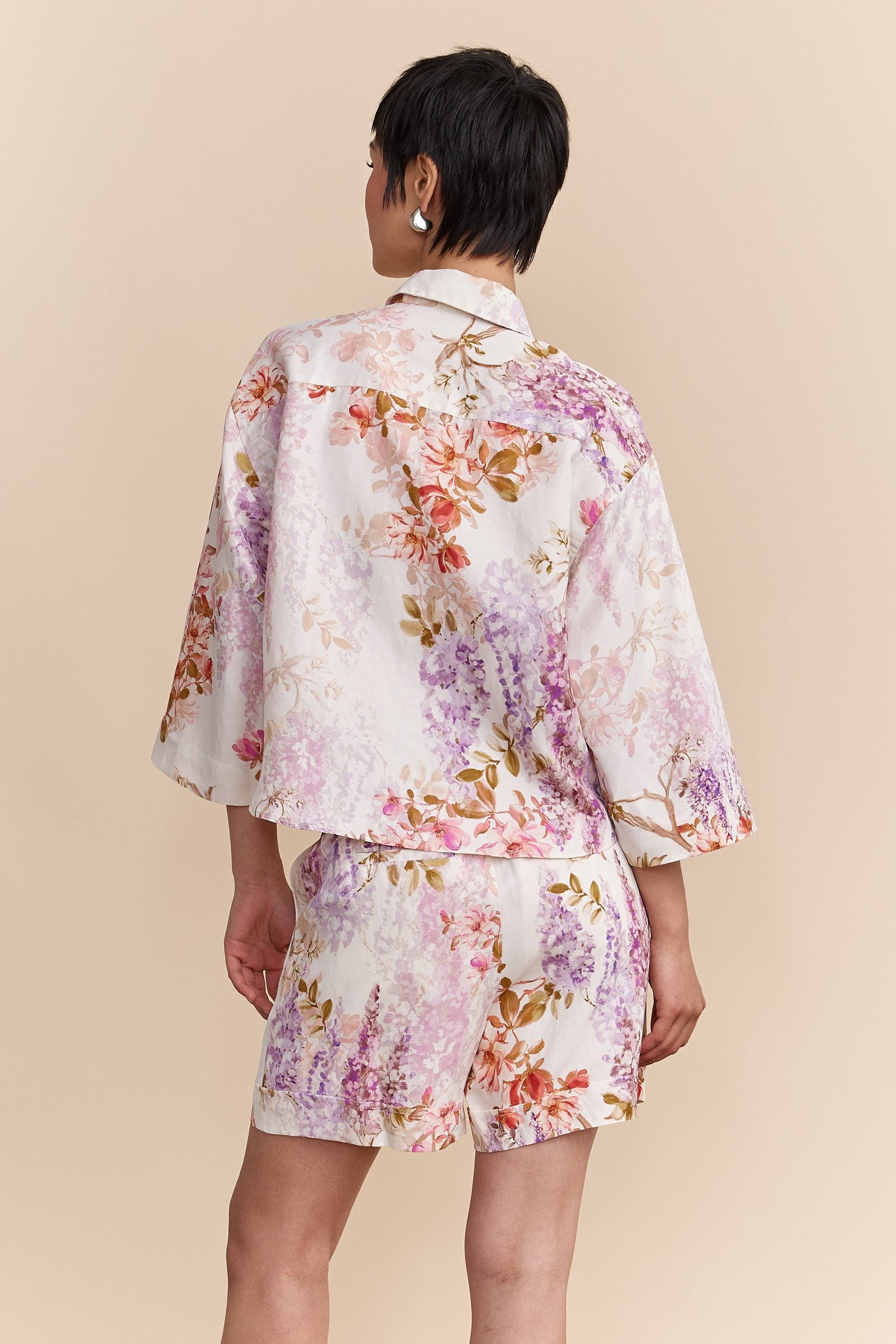 Chemisier ample écourté avec imprimé floral