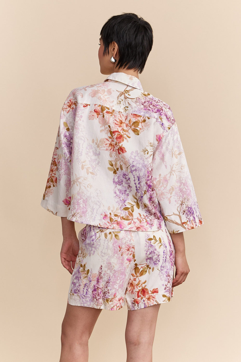 Chemisier ample écourté avec imprimé floral