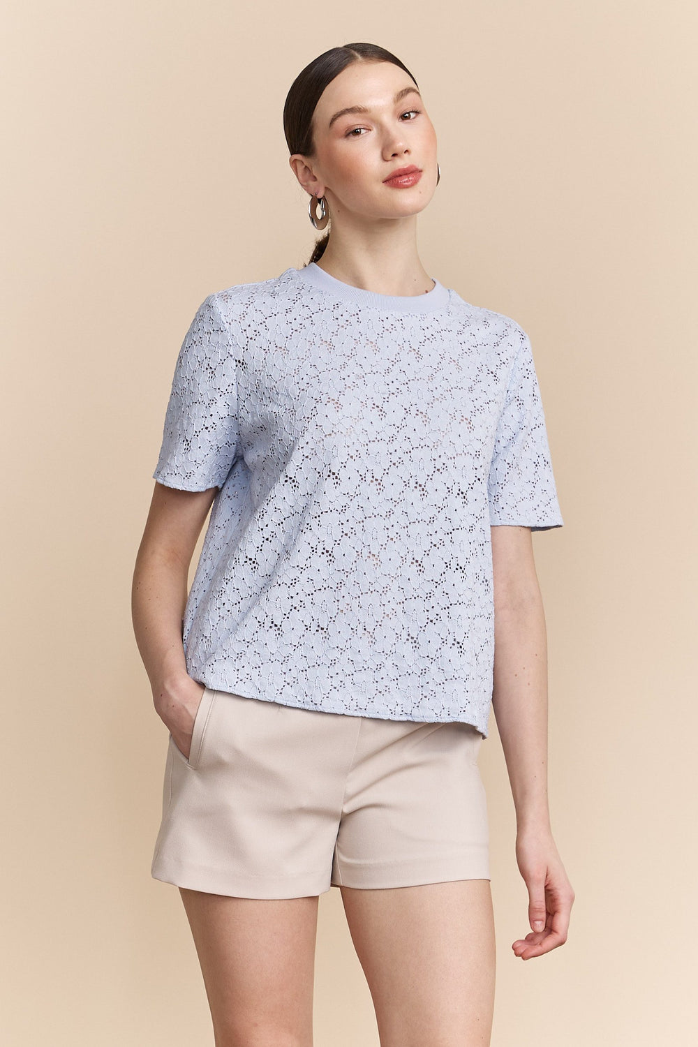 Haut ample manches courtes en dentelle