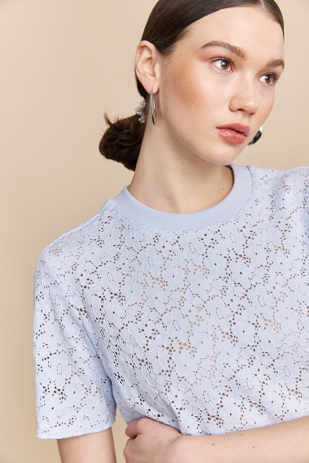 Haut ample manches courtes en dentelle