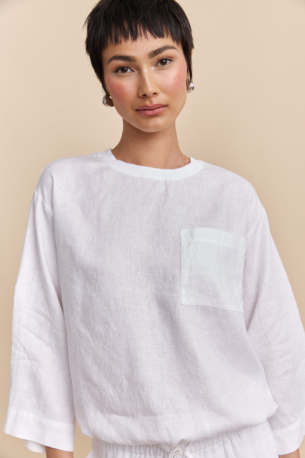 Oversized linen top with drawstring