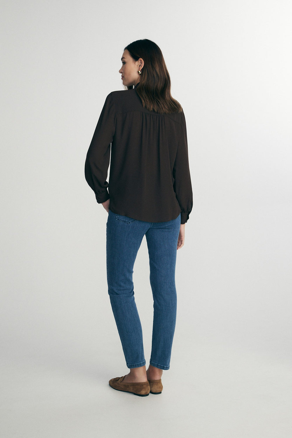 Button-down blouse with tied front