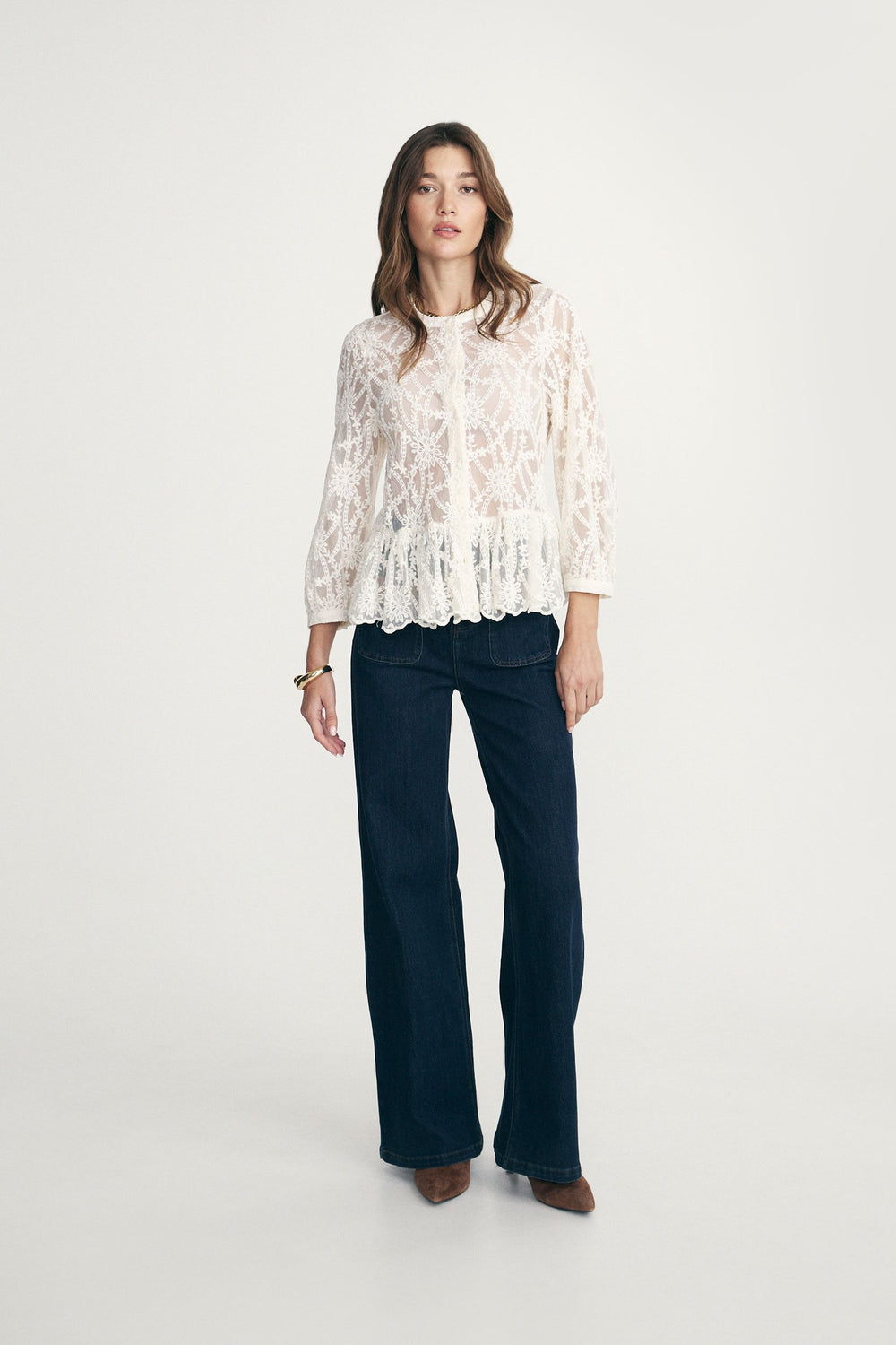 Blouse fleurie à dentelle
