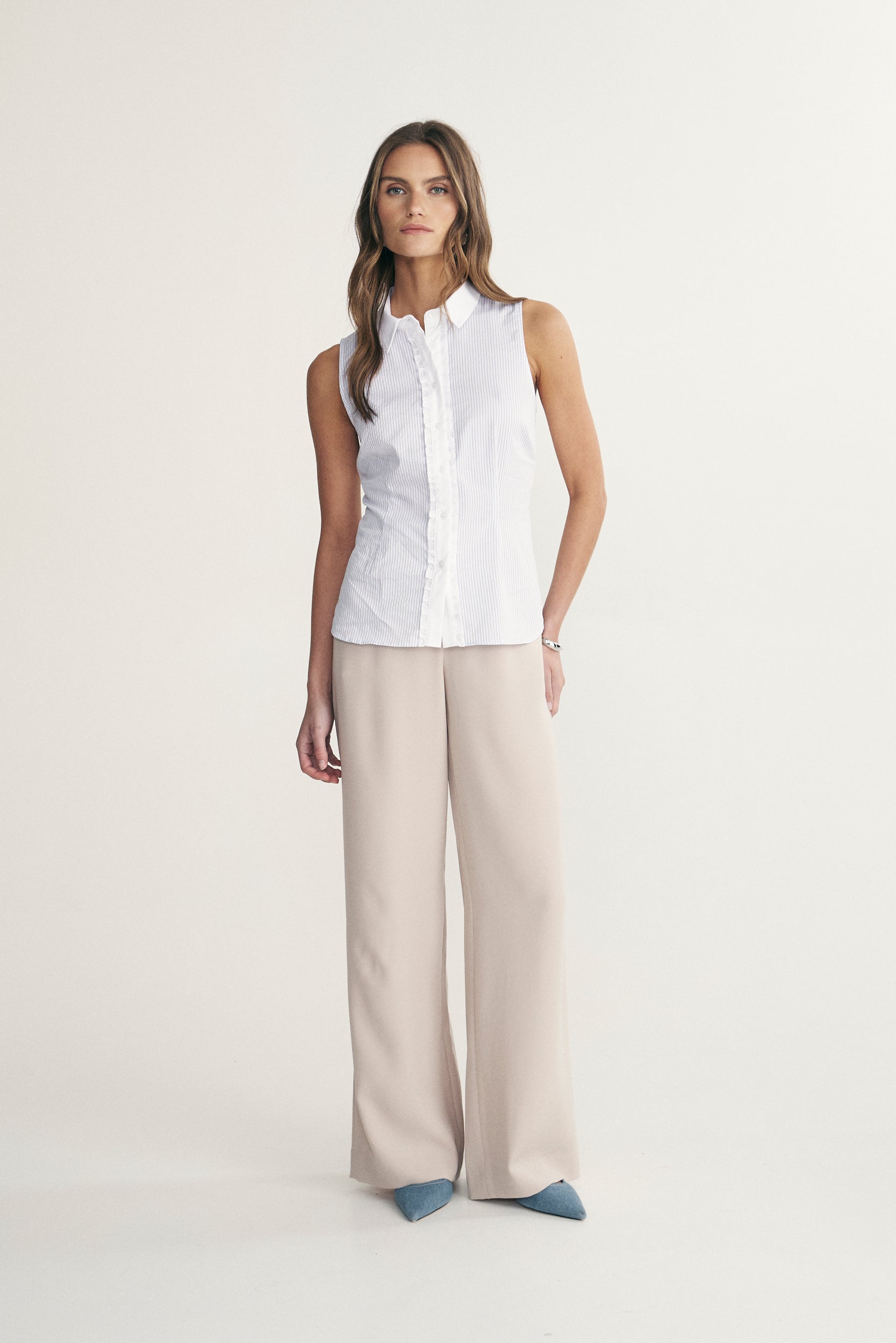 Striped sleeveless shirt