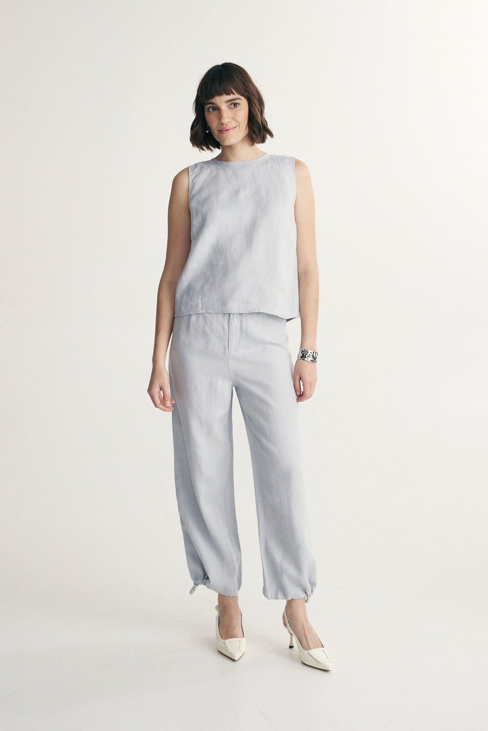 Sleeveless linen top