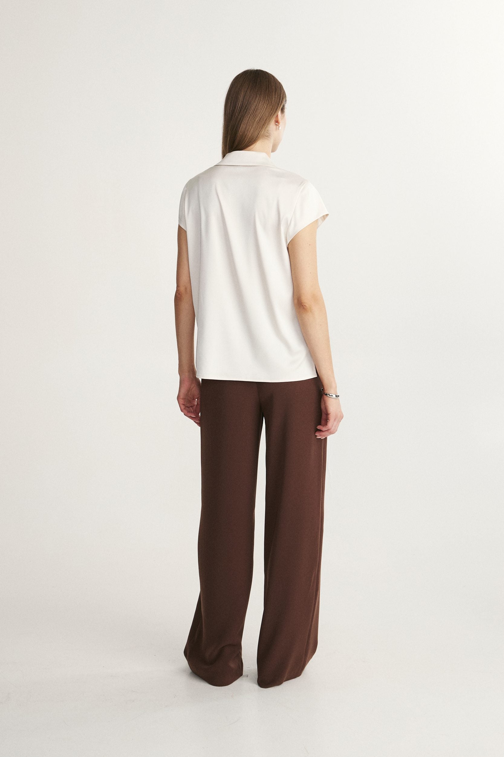 Short-sleeve satin top