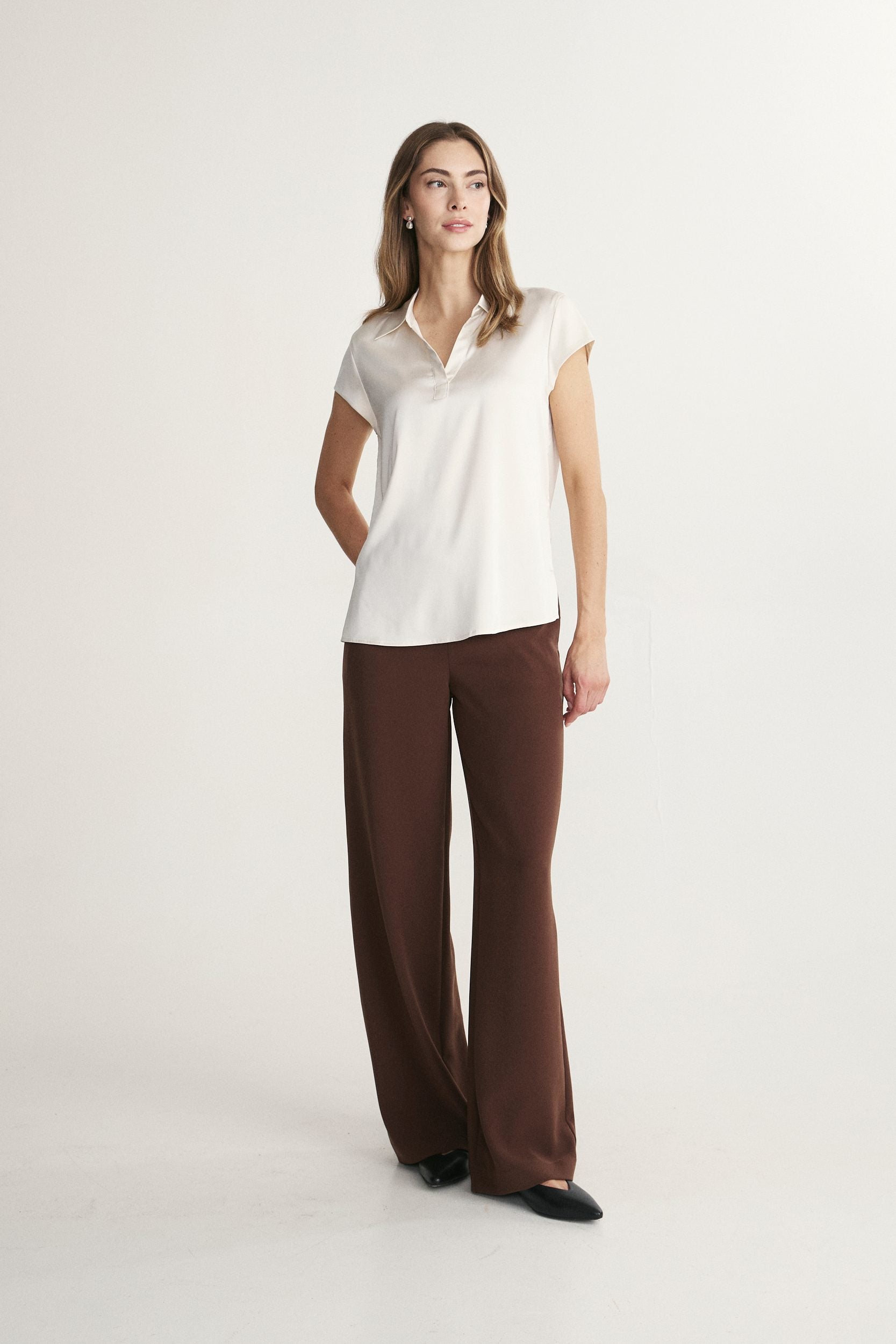 Short-sleeve satin top