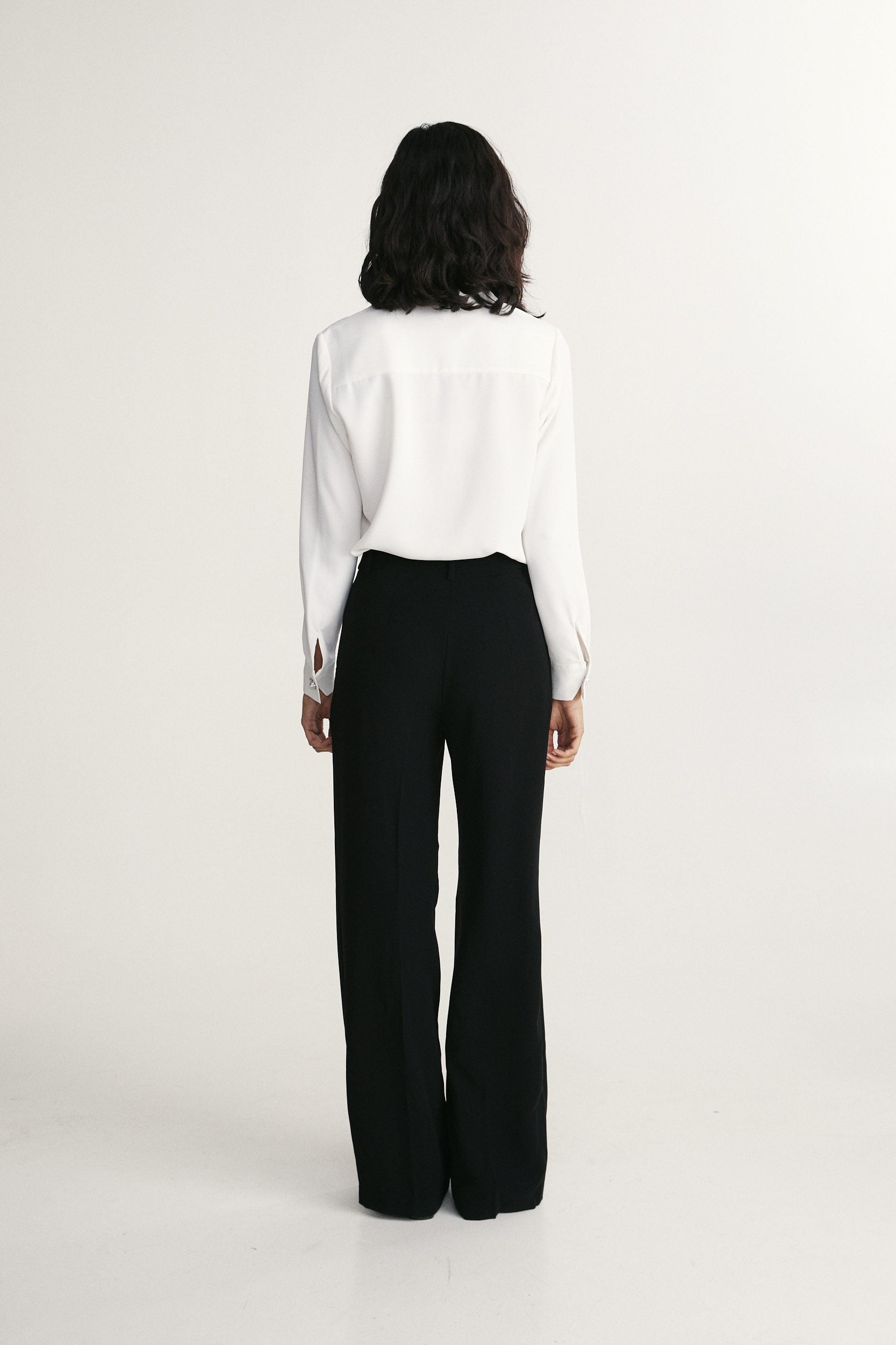 Shirt with removable rubban