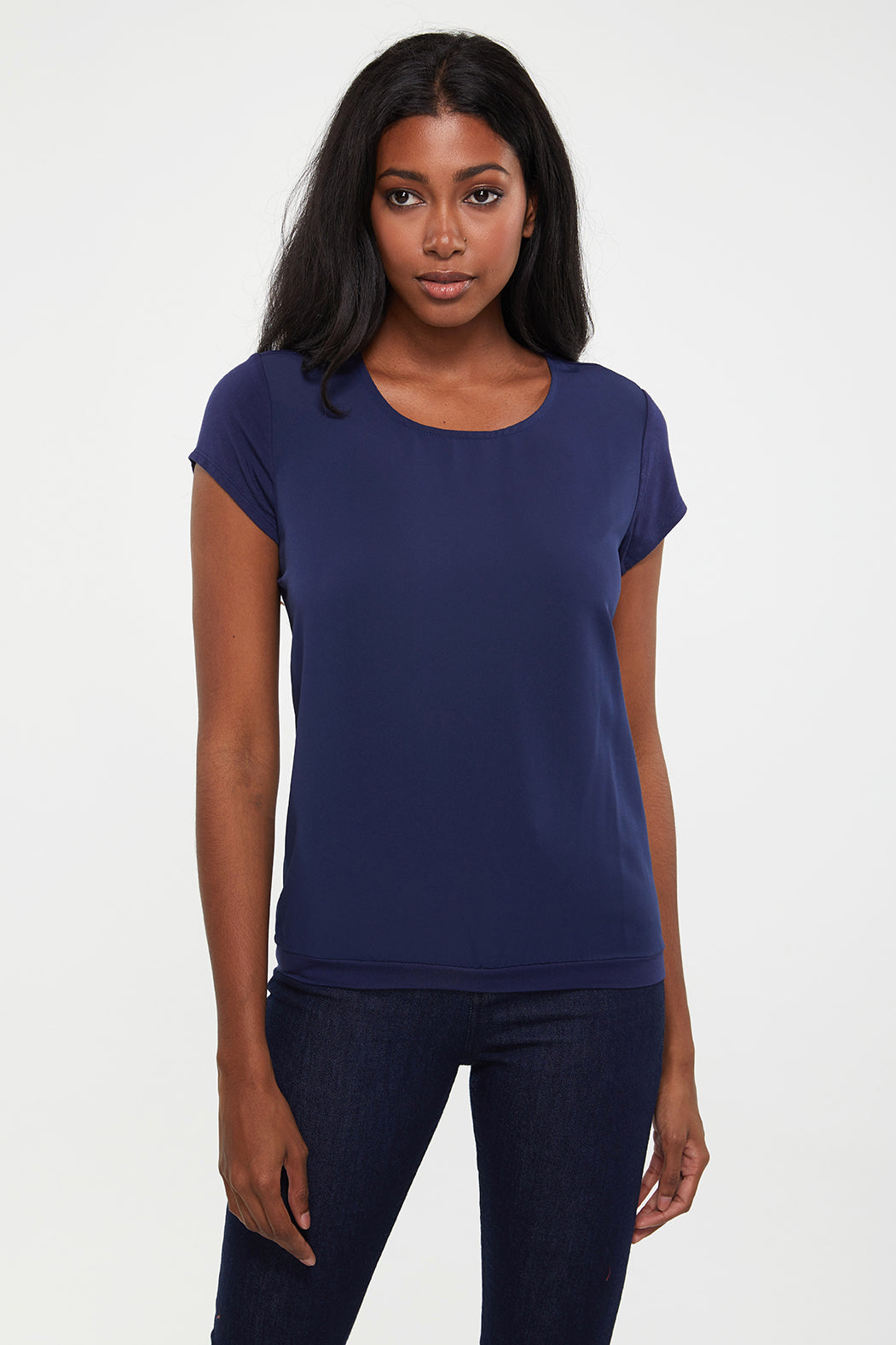 Short sleeve scoop neck top