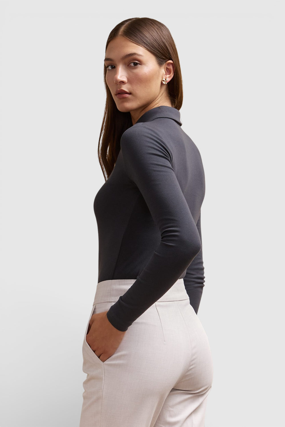 Haut côtelé à col polo