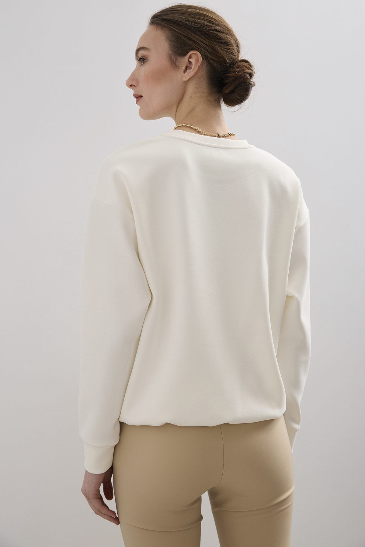 Pull ample col rond