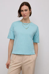 Oversize t-shirt with rolled sleeves