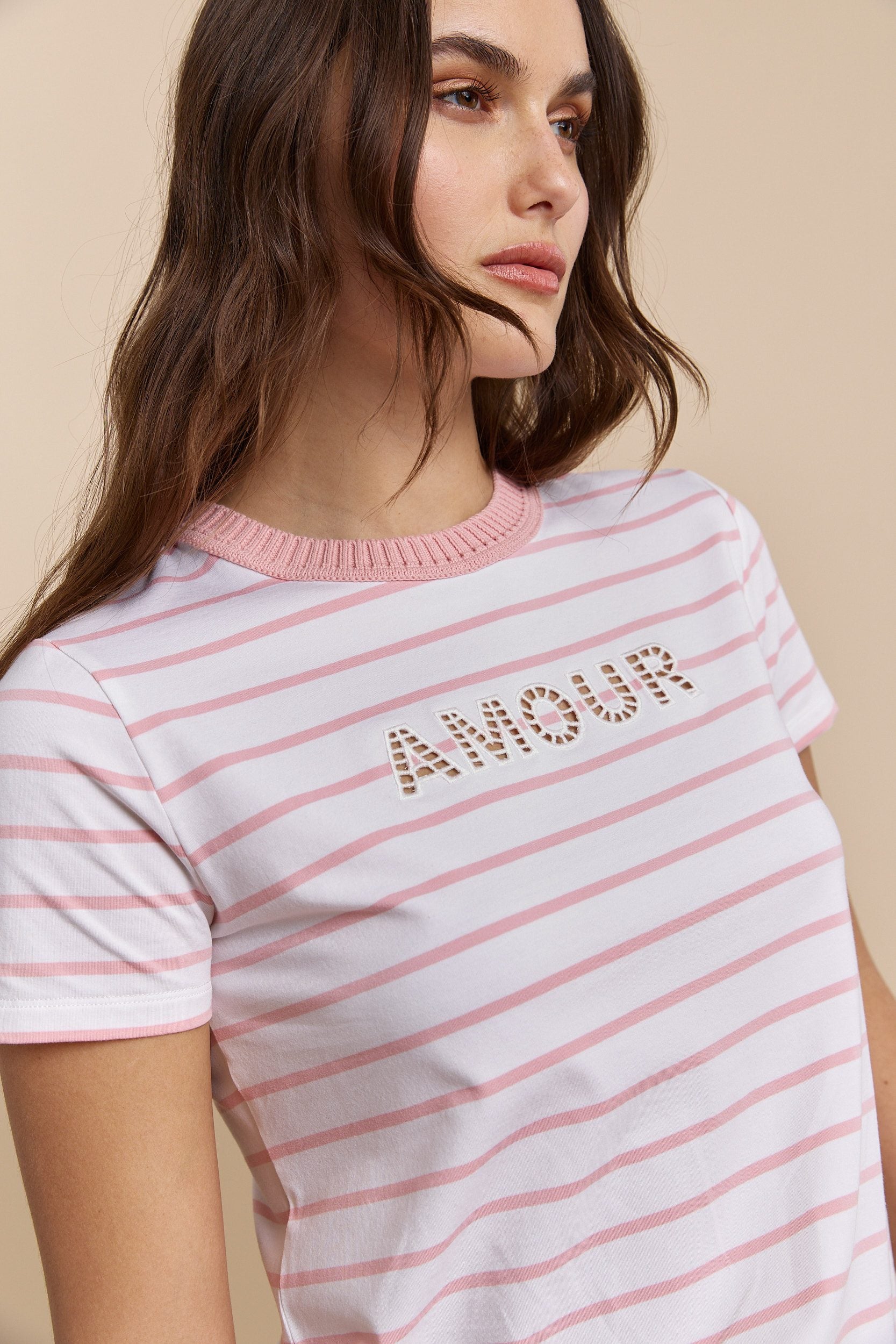 T-shirt coupe régulière brodé