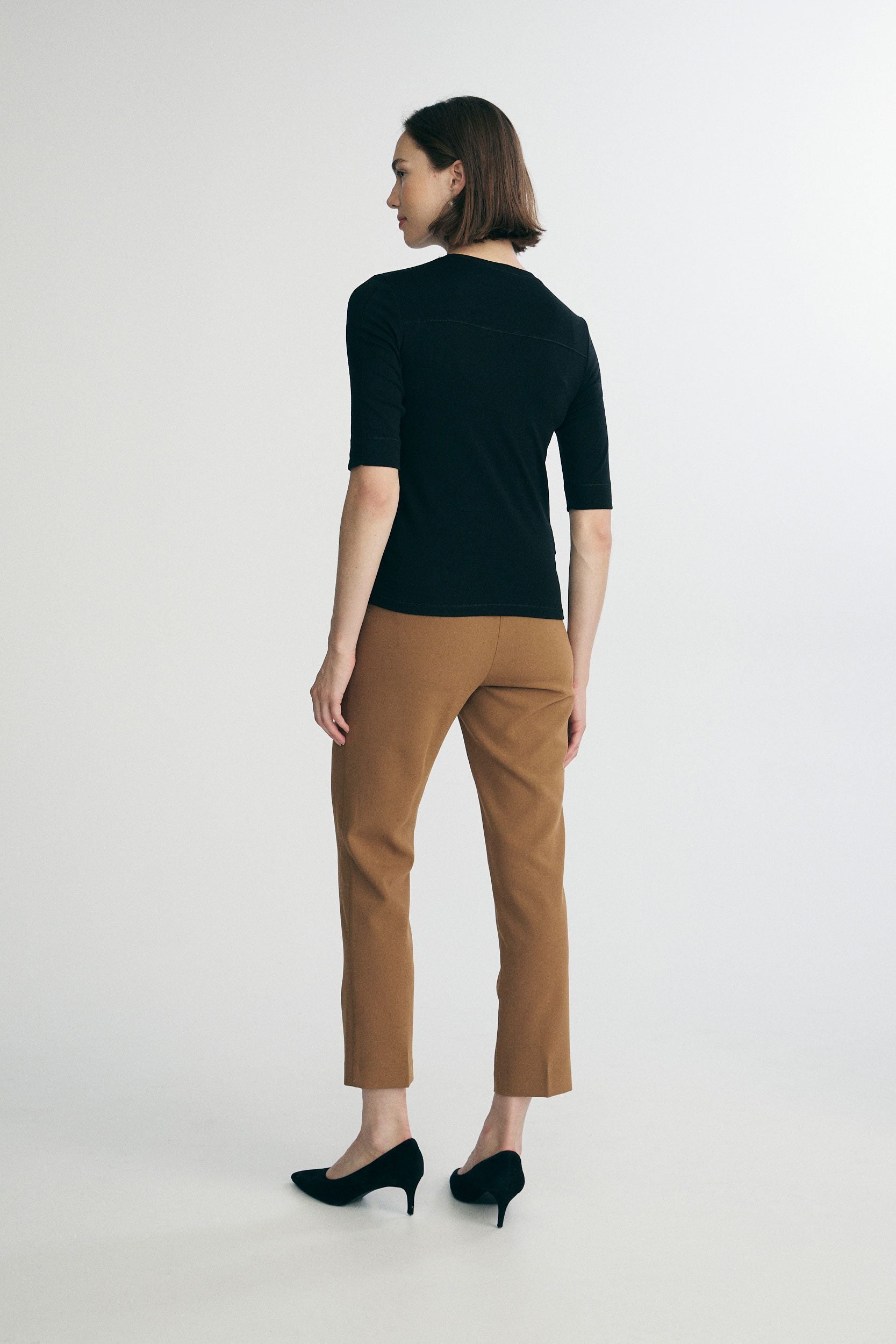Ribbed top with crew neck