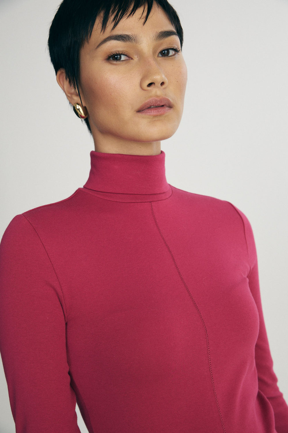 Stretch turtleneck